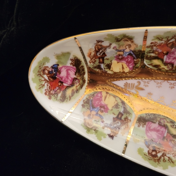 Royal Vienna 1940s Courting Couple, 1102 Relish/Celery dish - Picture 4 of 5